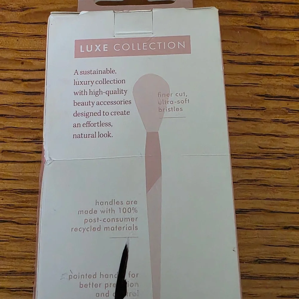 EcoTools Luxe Collection Soft Highlight Brush 3224 Recycled Materials NEW